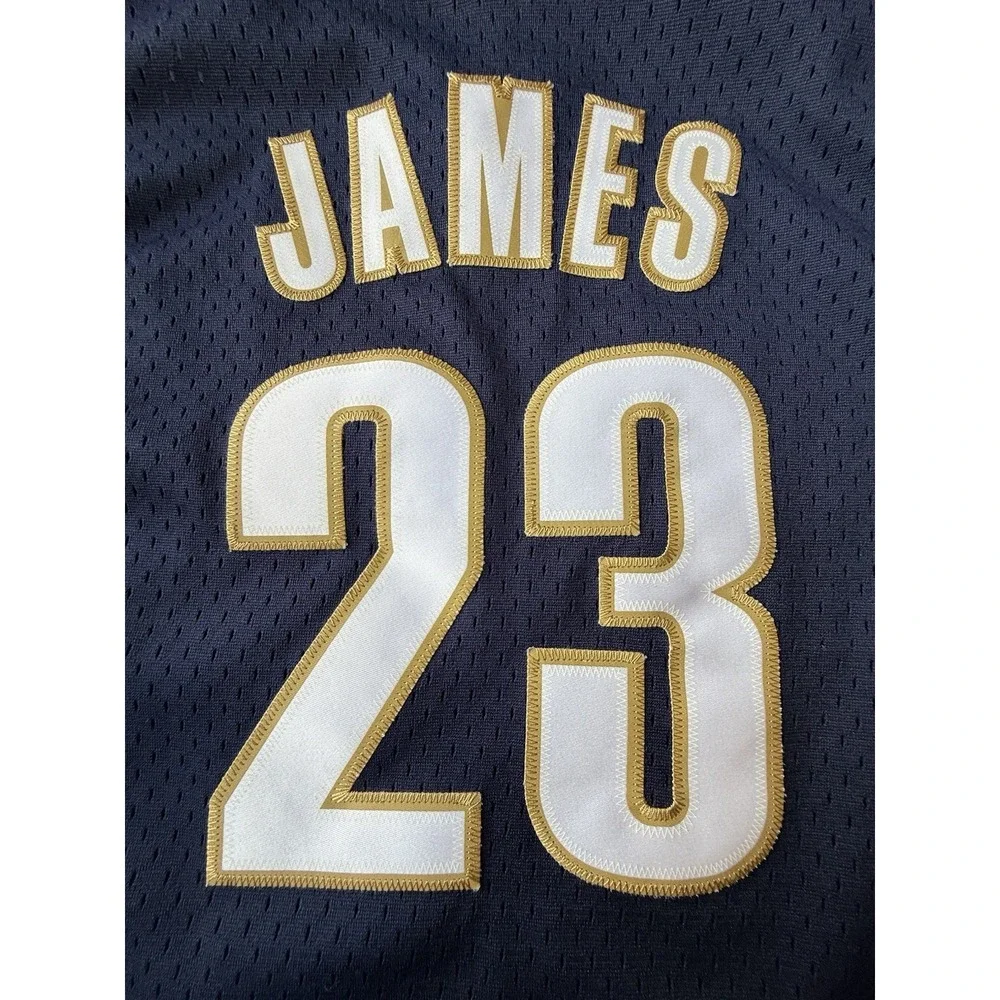 Adidas Cleveland Cavaliers LeBron James #23 Jersey Youth XL NBA Length +2